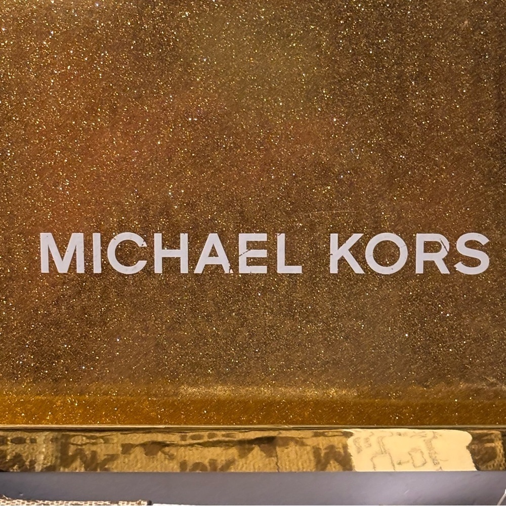 Michael Kors Signature Logo Belt Bag in Optic White and Tan Brown Adjustable New - Picture 5 of 5